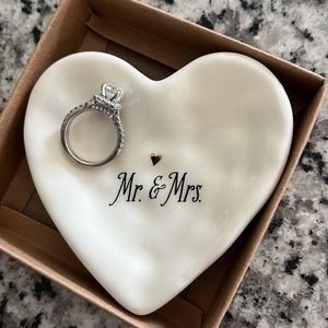 Mr & Mrs Ring dish 💍